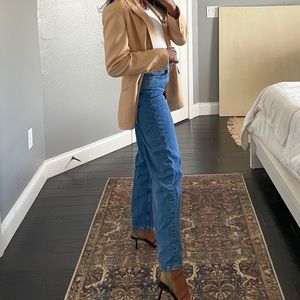 Meet your Posher, Christa